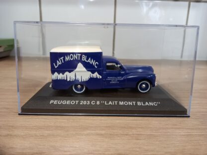 PEUGEOT 203 C 8 LAIT MONT BLANC