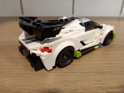 LEGO 76900