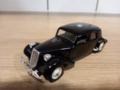 CITROEN 15 SIX 1939 SOLIDO