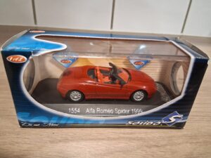 ALFA ROMEO 1300 JUNIOR COUPE SOLIDO