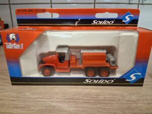 GMC CITERNE POMPIER SOLIDO