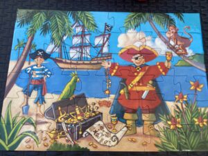 LE PIRATE ET SON TRESOR PUZZLE DE 36 PIECES DJECO