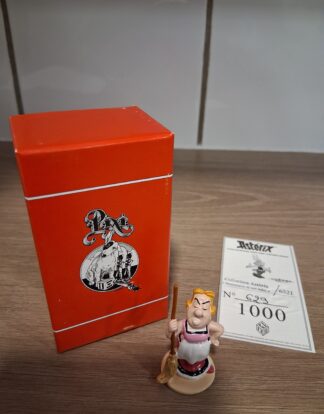 BONNEMINE ET SON BALAI NO 6521 PIXI