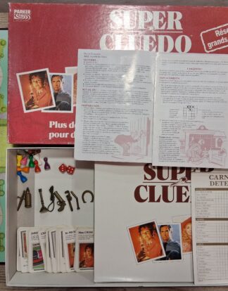 SUPER CLUEDO PARKER