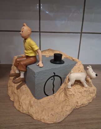 TINTIN ET LA PORTE DU TOMBEAU